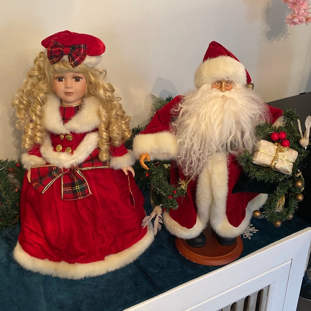Mr. and Mrs Claus